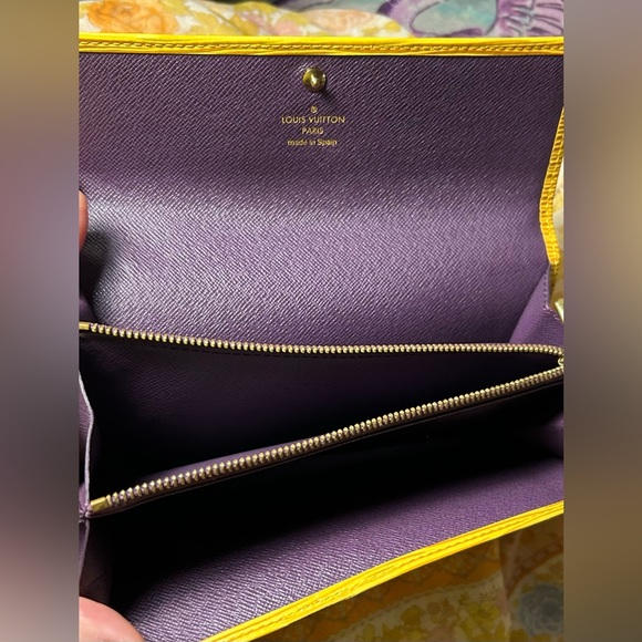 LV Epi Long Wallet Auth. Vintage - Picture 3 of 10